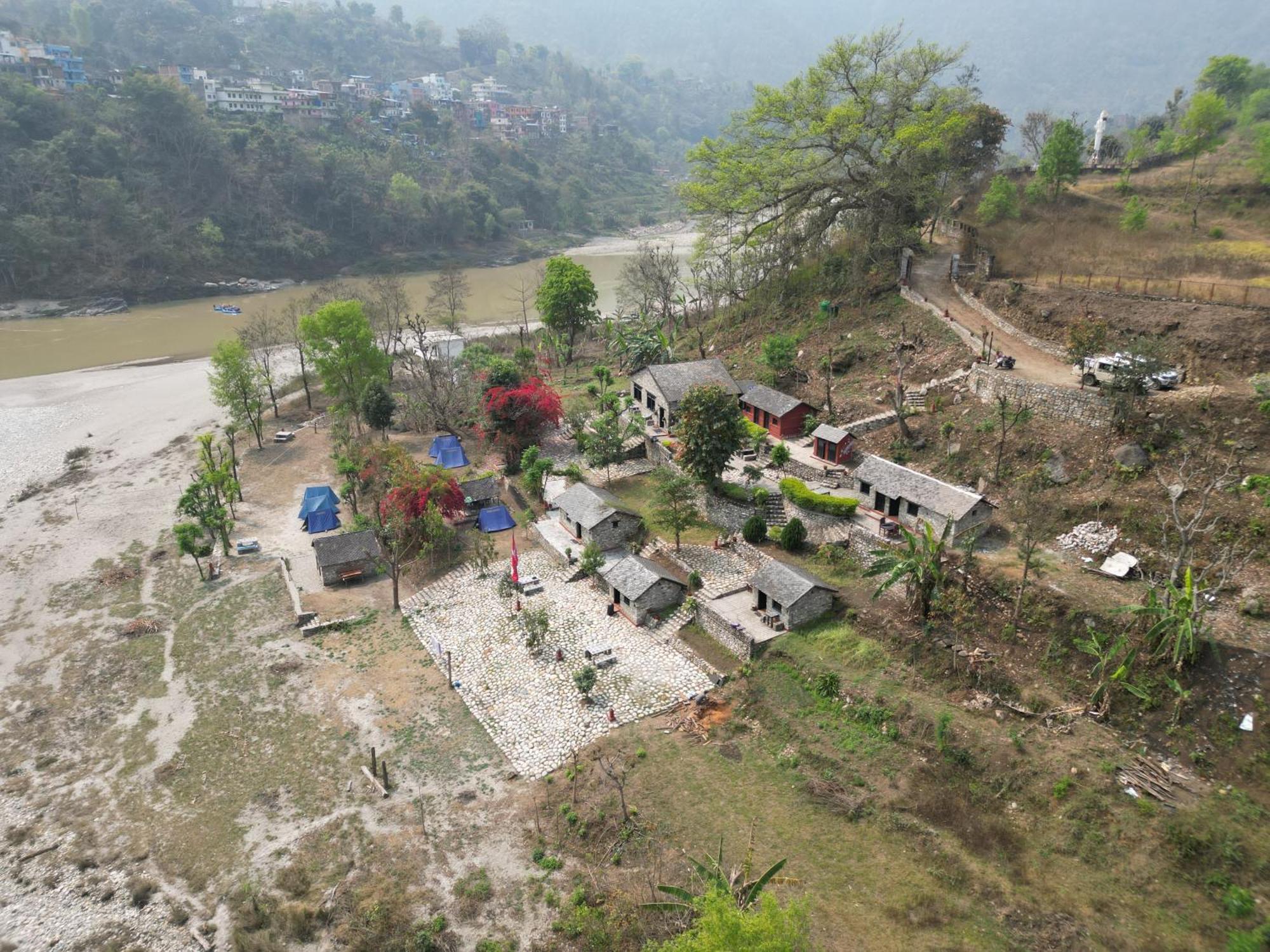 River Edge Resort Nepal Benighāt Exterior foto